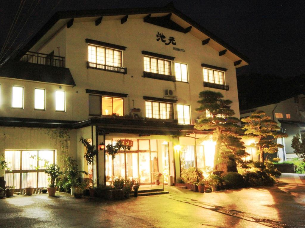 Ikemoto Hotel Nozawaonsen Bagian luar foto